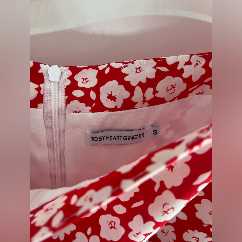 Puff Sleeve Floral Dress (S) - Picture 3 of 5